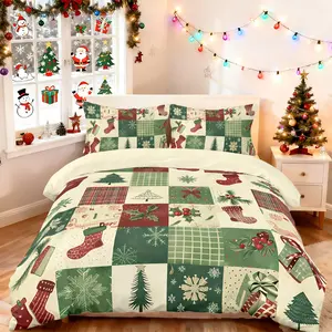 3-piece Christmas retro patchwork themed quilt set (1 quilt cover +2 pillowcases, coreless) is covered with Christmas socks, Christmas tree, snowflakes, holly fruit, gift box Element printed soft and comfortable bedding, suitable for all rooms