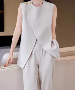 Elegant Round Neck Tank Tops Women Office Lady Buttons Camis 2024 Summer Sleeveless Tanks Fashion Irregular Solid Vests