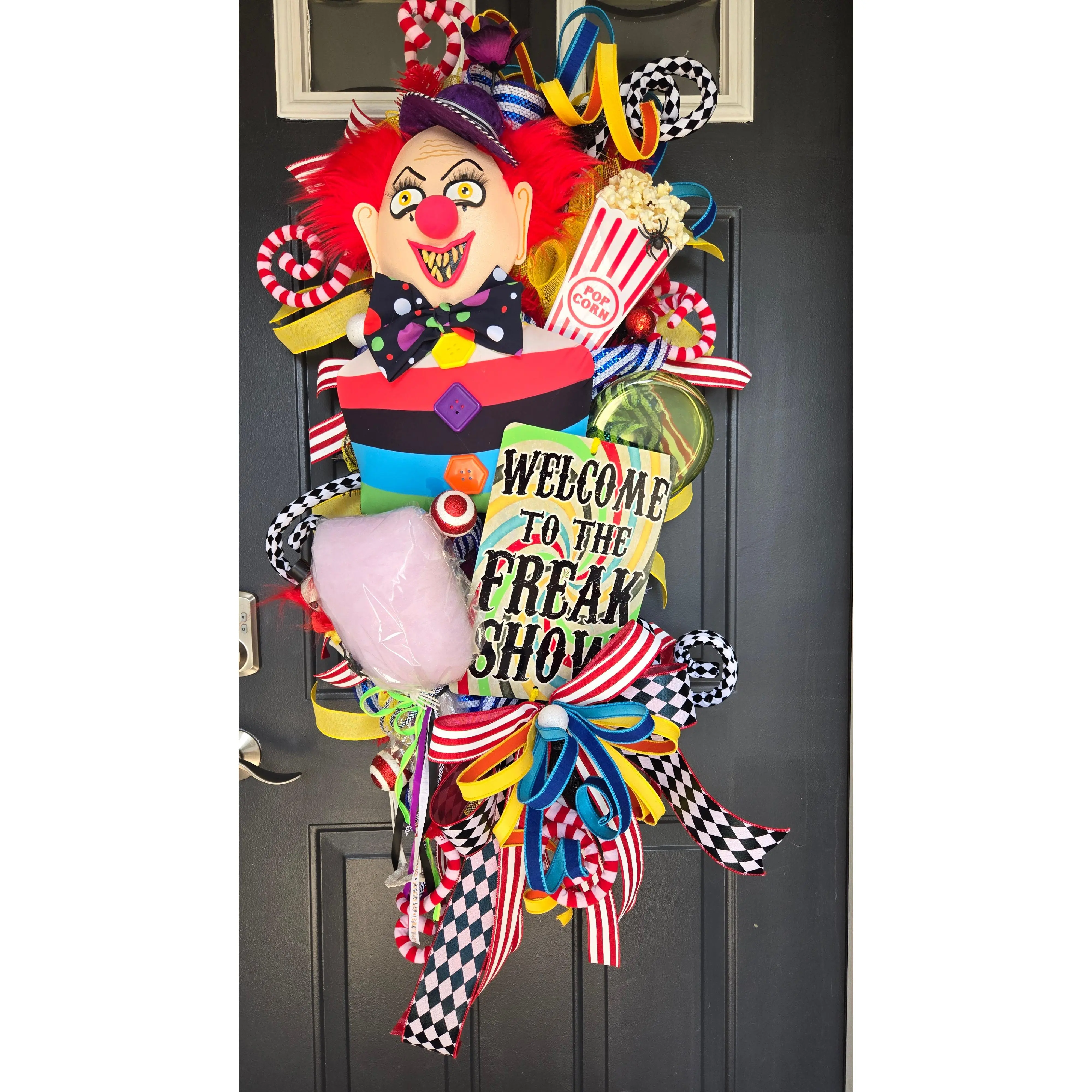 Creepy Circus Halloween Wreath - Freakshow Clown