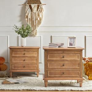 【Deals for You Days】HULALA HOME Lionel 3 Drawer End Table with Built-In Outlets, Charging Station, Pull-Out Shelf, Sturdy Wood Legs, Organized Storage, Farmhouse Style Bedroom Cabinet, Bedside Table, Nightstand