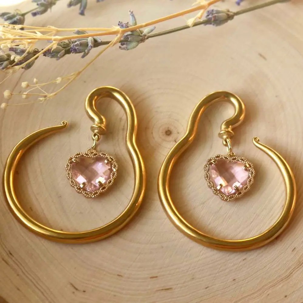 4g+ Crystal Hearts Spiral Hangers Gauges