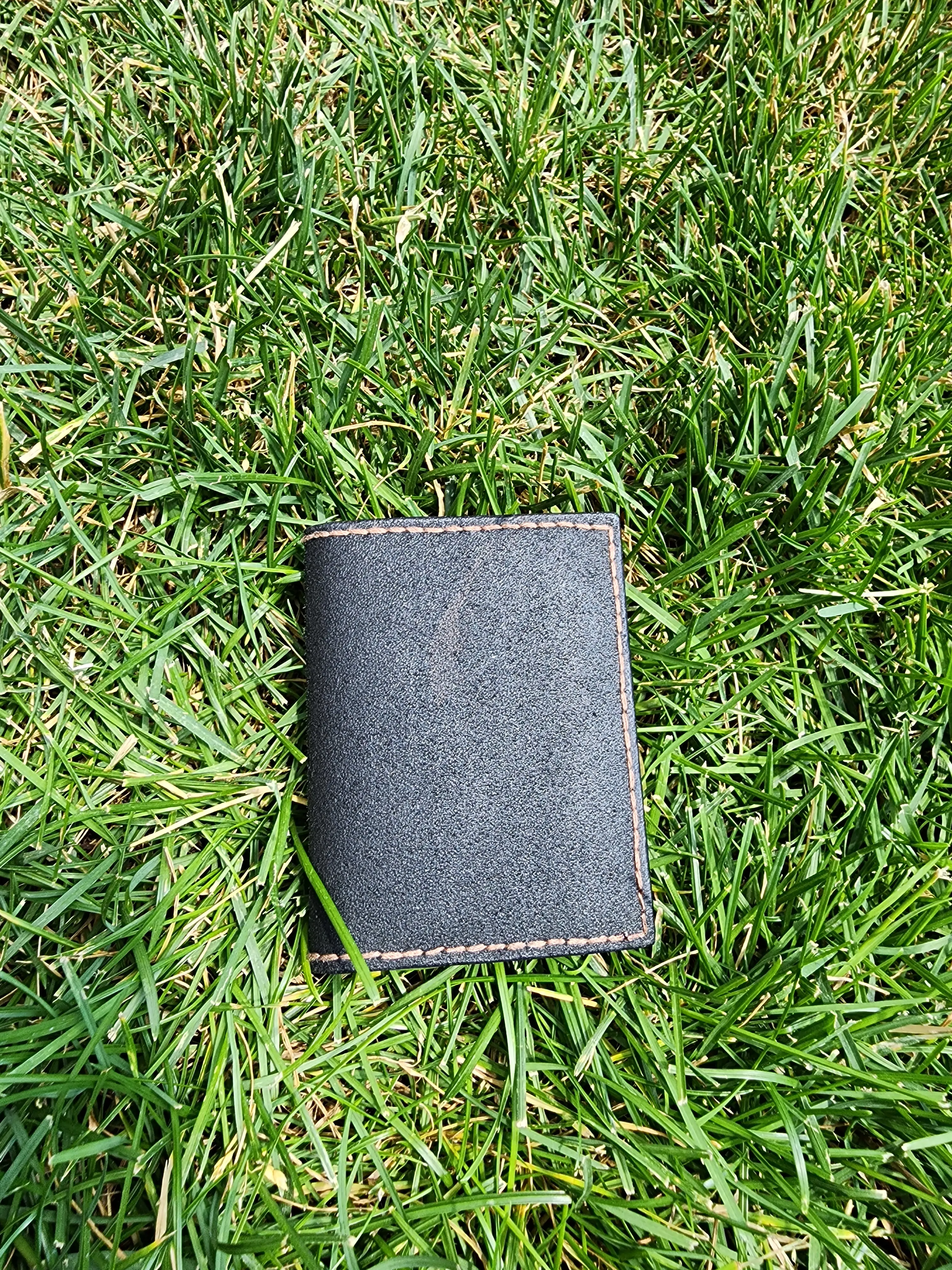 Men's Genuine Vegetable-Tanned Cow Hide Bifold Wallet - Custom Engraved, Hand-Stitched Card Holder - Personalized Gift for Dad for Birthdays, Father’s Day, Graduations, Genuine Vegetable-Tanned Leather, Engravings, Gift-Ready, Hand-Stitched For Exceptiona