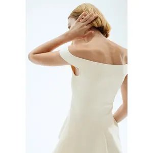H&M Off-the-shoulder peplum top