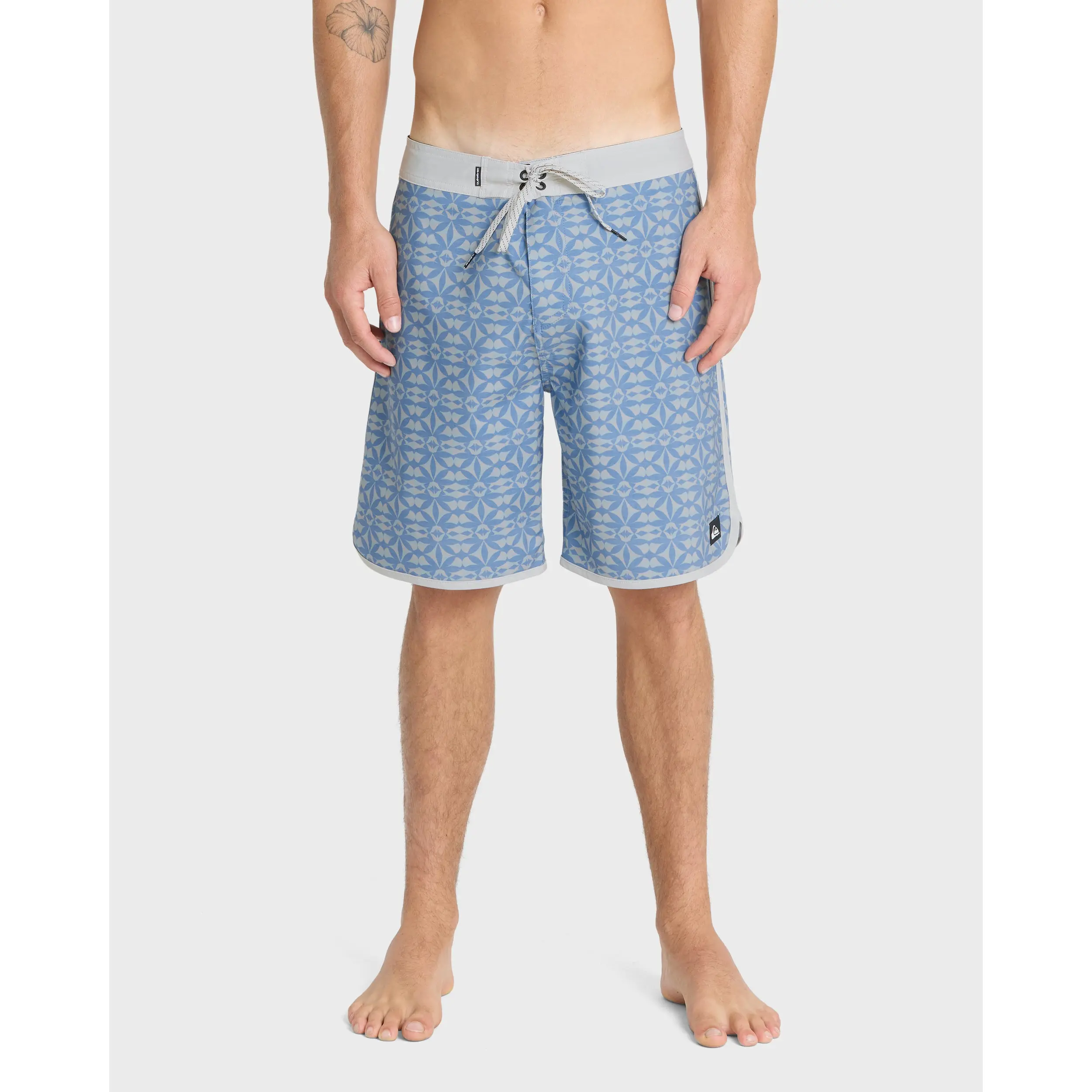 Quiksilver | Nature Tile 19" Boardshorts | Men's Polyester Quick Dry Lightweight 4-way Stretch Surf-ready | Surf, Beach & Surf