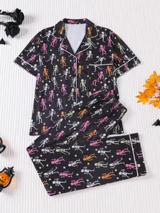 2 pieces of women's Halloween skull print short sleeved pants pajama set with pockets and elastic waistband suitable for all seasons fashionable, comfortable, elegant and casual home wear