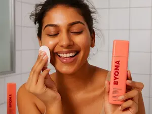 BYOMA Brightening Toner - Alcohol-Free, Vegan, Cruelty-Free Barrier Boosting Toner with Lactic & Mandelic Acids - 5.07 Fl. Oz - We Are Luxe