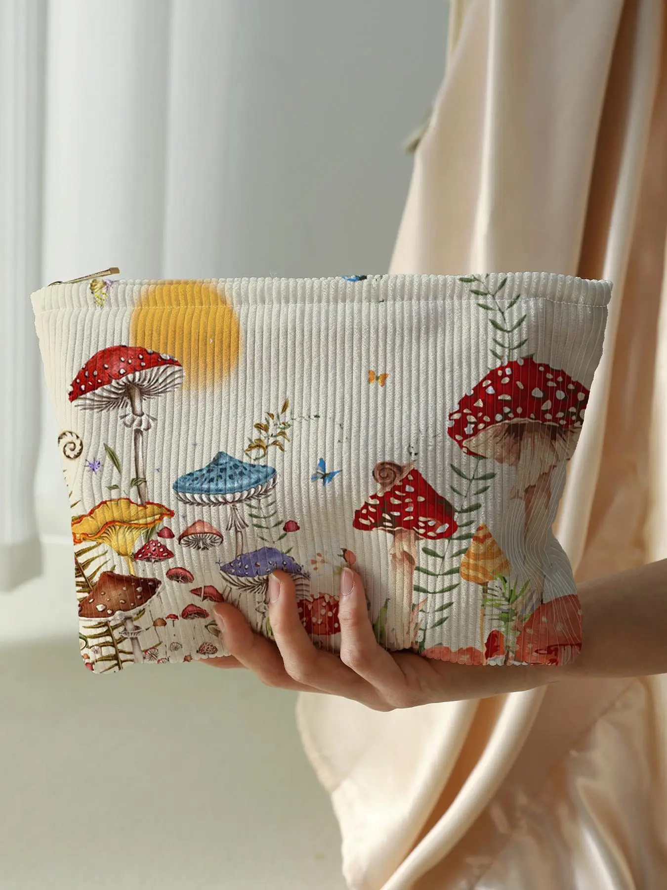 Cute Mushroom & Butterfly Pattern Makeup Bag, Multifunctional Large Capacity Cosmetic Storage Bag, Cosmetic Pouch, Zipper Corduroy Makeup Bag for Trav
