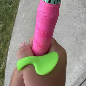 ThumbPRO Baseball Thumb Guard - Batting Aid & Grip Enhancer - Reduces Sting, Improves Swing - for Baseball & Softball - All Levels, Left/Right Hand - 3 Sizes