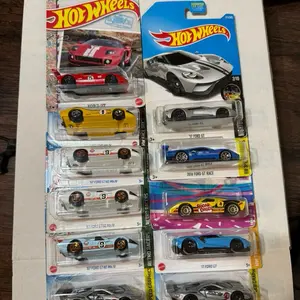 HOT WHEELS FORD GT