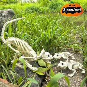 Halloween Skull Set, 3-Piece Plastic Animal Skulls, Outdoor Garden Lawn Decorations, Holiday Hanging Ornaments