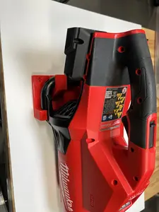 Milwaukee 2824-20 Dual Battery Blower Wall Mount