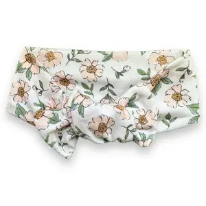Pink Daisies Bow