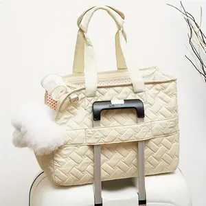 Large Capacity Single Shoulder Breathable Canvas Pet Cat Quilted Winter Dog Carrier Tote Travel Bag For Outdoor, Outdoor Travel Foldable Oxford Portable Dog Cat Carrier Bag Folding Pet Tote Bags