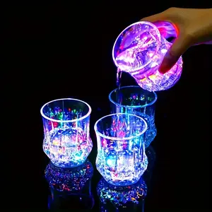 2/4/6-piece set of glowing sensor pineapple cups, luminous party supplies, colorful LED light cups, suitable for parties, birthdays, Christmas, disco, Valentine's Day, birthday gifts (6.76 ounces)