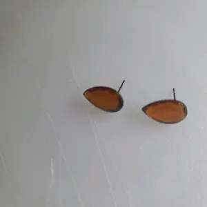 Amber Earrings