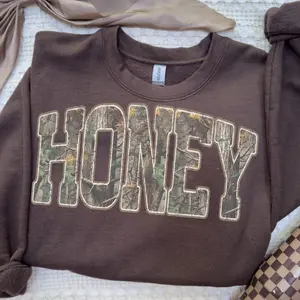 Retro Camo Western Sweatshirt, Honey Retro Camo Country Distressed Cowboy Quote, Camouflage Shirt, Western Concert Sweatshirt, Southern Shirt