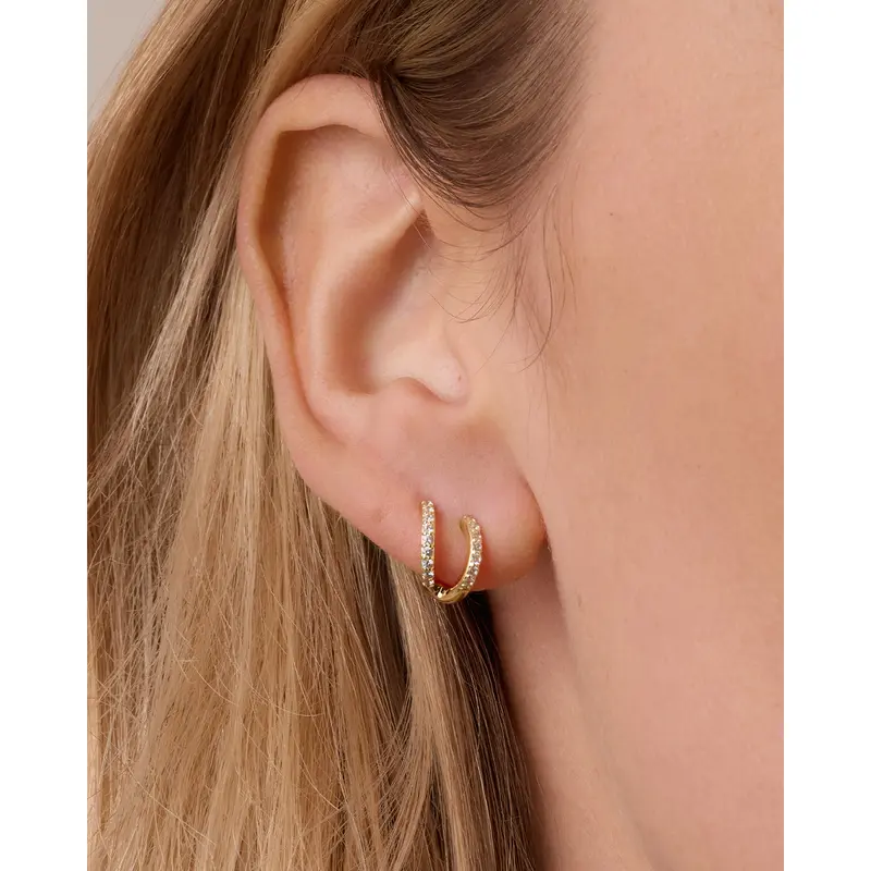 gorjana – Shimmer Double Huggies – 18K Gold-Plated Huggie  display picture 3