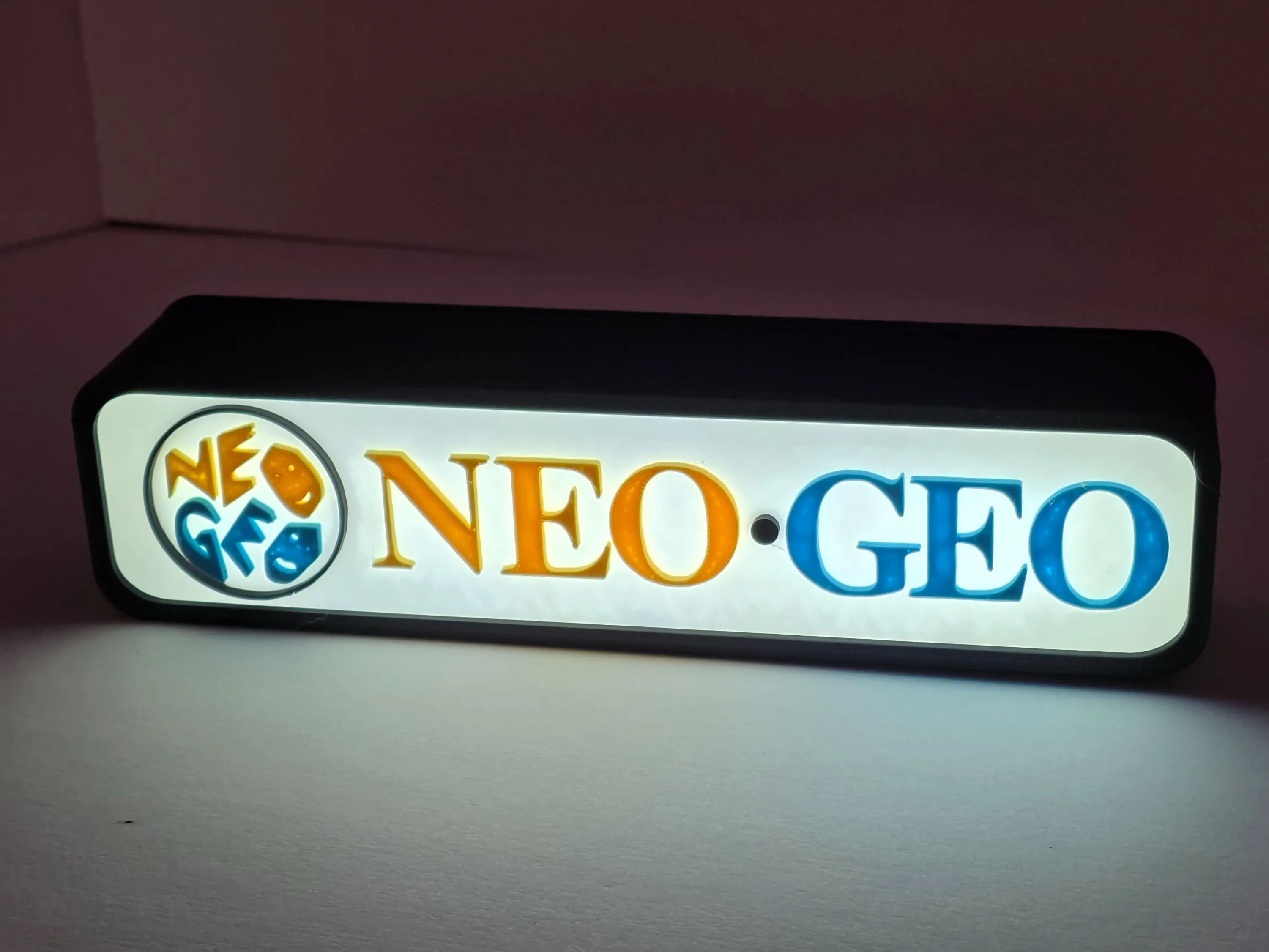 NEO GEO - Retro Gaming Lighted Sign