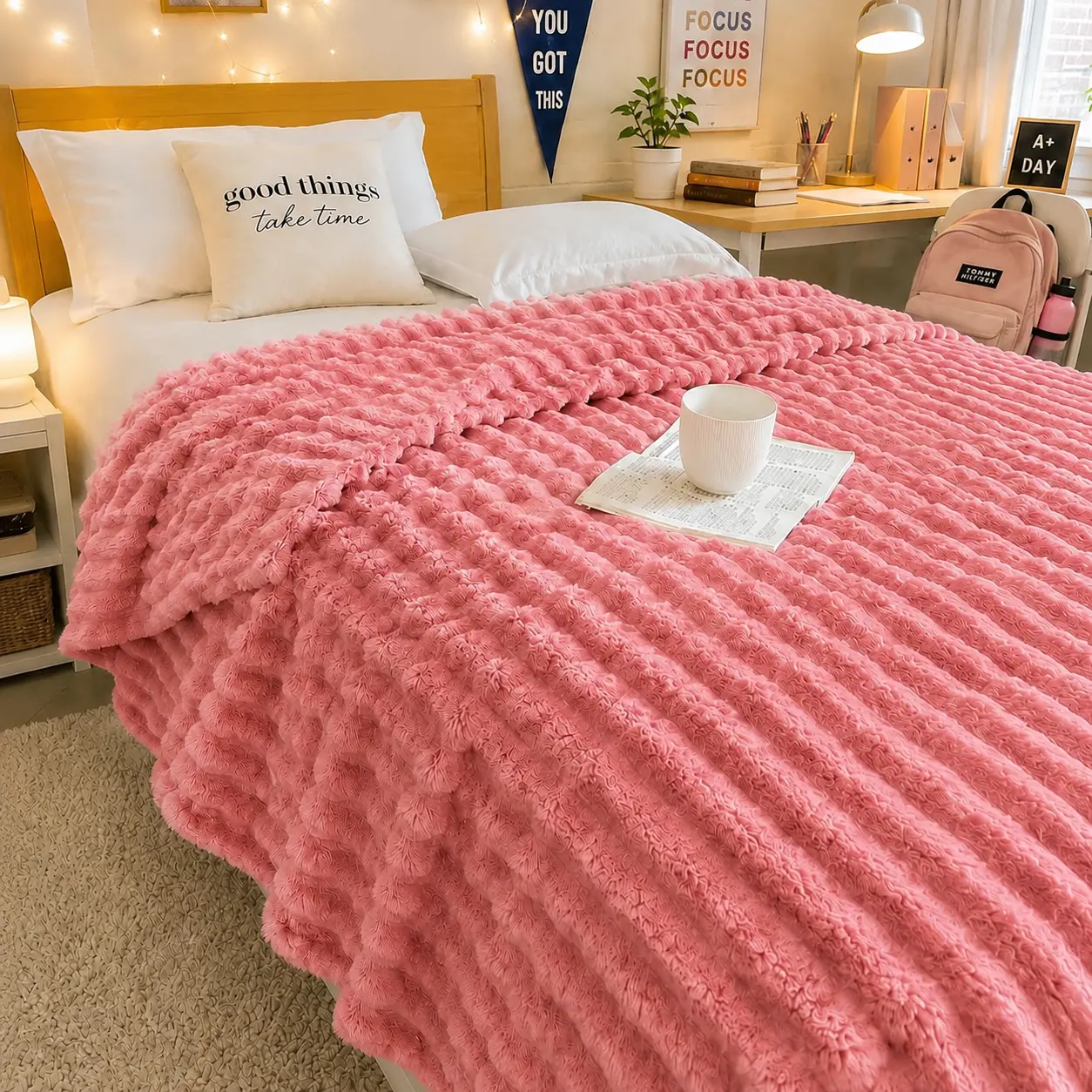 【Backtoschool Offer】Raybee Fleece Throw Blanket, 300 GSM Super Soft Warm Blanket, 3D Stripe Texture Thick Fluffy Blanket, Lightweight Blanket for Couch, Sofa, Bed, Living Room, Office, Dorm,Home Decor, All Seasons, Decorative, Gift Idea