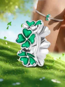 Four Leaf Clover Design Charm, Lucky Green Theme Beads Pendant Charms, DIY Jewelry Making Kit for Bracelet Necklace, Fashion Accessories for Women