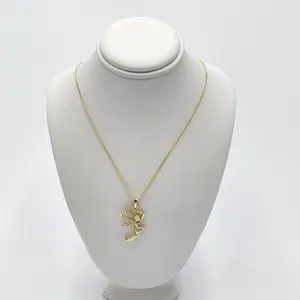 MARACCESORIOS. fairy pendant and chain. dije de hada y cadena. chain size 18 inches.