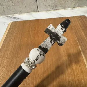 Cowhide cross pen. Silicone bead pen Jesus pen
