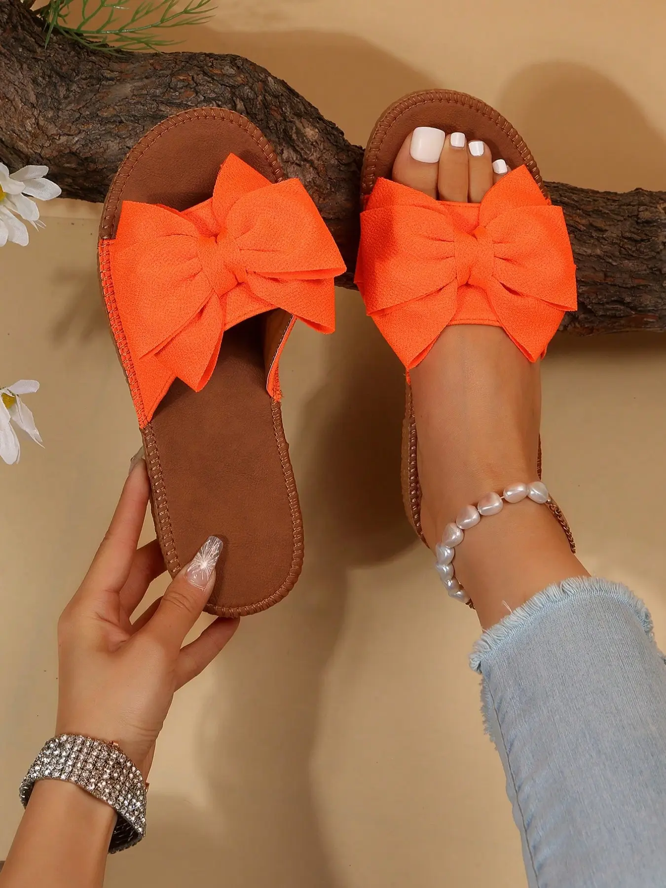 Round Head Flat Bottom Lightweight Sandals Bow Design, Slimming Fashion Versatile Casual Beach Shoes, PVC Sole, Square Toe, Glass Upper Material, Beach Slides Sandals Bowknot Design Slides