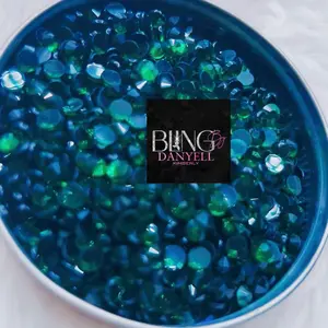 Emerald Transparent Glass Rhinestones