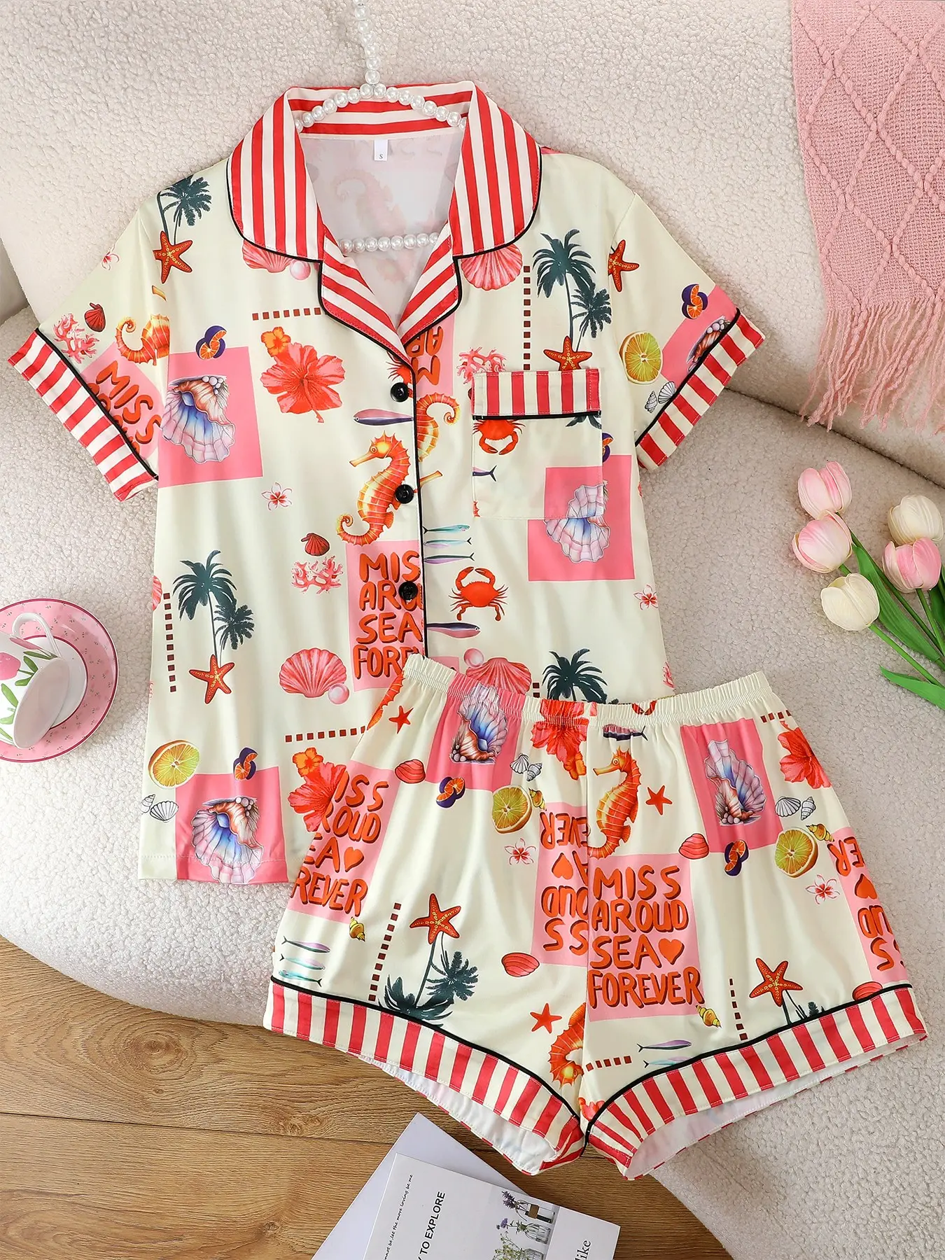 Women's 2-Piece Pajama Set, Casual Short Sleeve Open Front Top & Elastic Shorts, Cartoon Seahorse Animal Print, Comfortable All-Season Sleepwear Loungewear Pjs