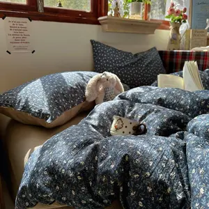 Vintage Floral Print Bedding Set, Includes 1 Fitted Sheet and 2 Pillowcases, Breathable Fabric, All Seasons, Perfect Gift, Decorative Bedding Set