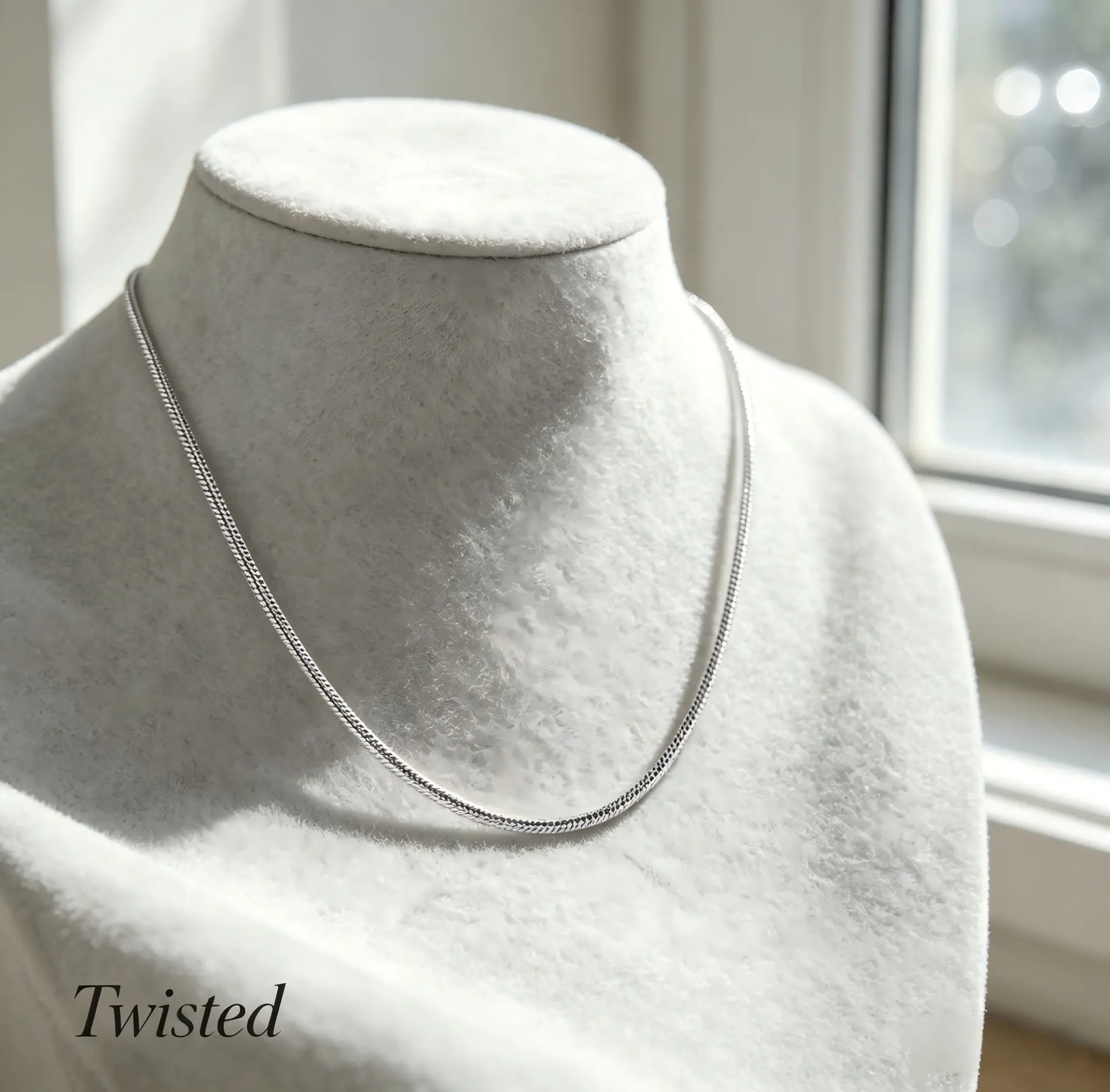 Women's 925 Silver Plated 3D Snake Chain Necklace - Hypoallergenic, Shiny Clavicular Necklace with Chain Detailing, Ideal Valentine's Day & Everyday Gift, 3D Snake Necklaces, Chain Detailing Necklaces