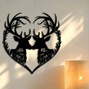 Large Heart-Shaped Deer Wall Decor, Metal Wedding Christmas Decoration, Durable Iron Construction, Perfect Gift for Couples