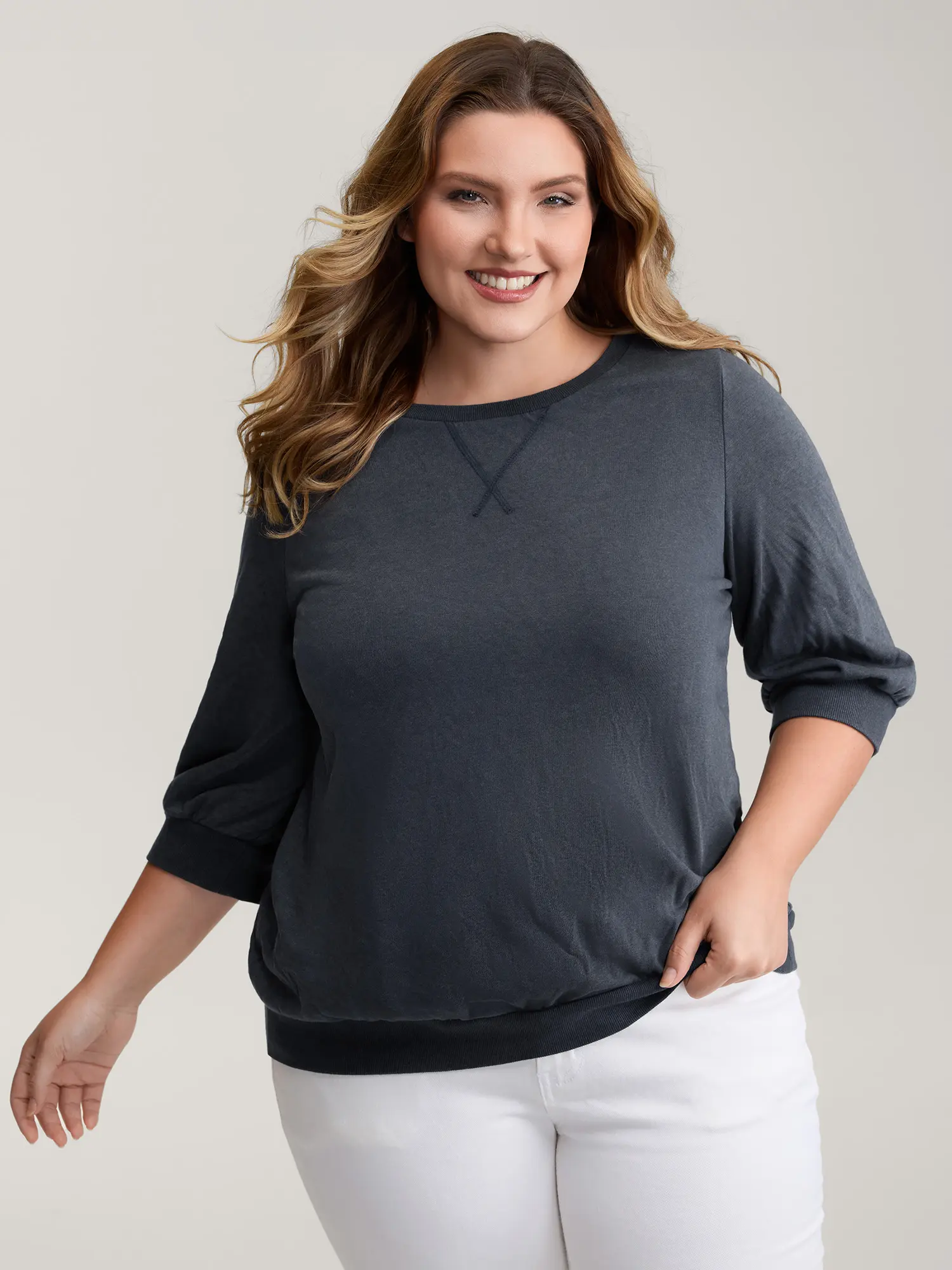 Women's Casual Solid Knit Pullover, Round Neck Elbow-Length Sleeve Top, Comfortable Regular Fit for Everyday Style