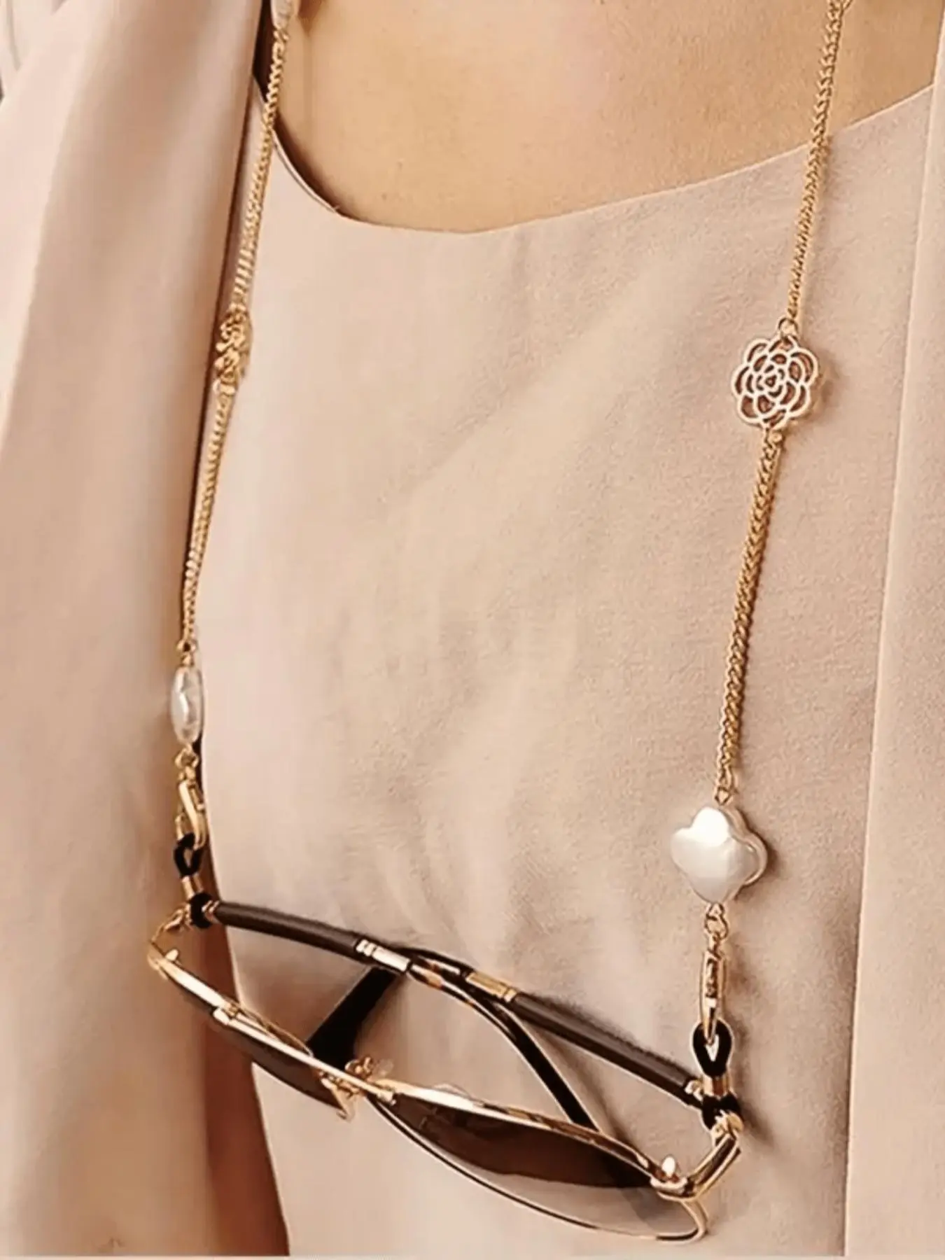Fashion Eyeglass Chain, Anti-slip Eyeglass Holder Strap, Glasses Holder Strap Around Neck, Glasses Grips, Eyewear Accessories for Women & Girls, Eyeglasses Holder, Eye Glasses Holders