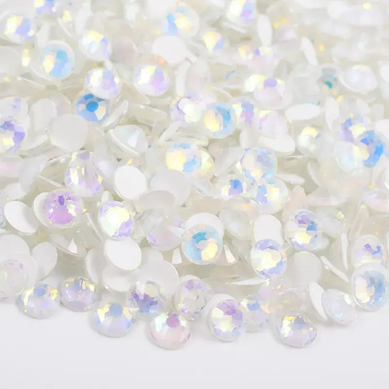 Luminous Crystal White Opal Glass Rhinestones Luminous Crystal White Opal Glass Rhinestones