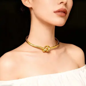 Oversized Rope Knot Collar - Fashionable Wrap Choker, Versatile Statement Accessory, New Trendy Oversized Knot Choker - Spring Wrap Rope Collar, Unique Bold Accessory for Women's Stylish Outfits