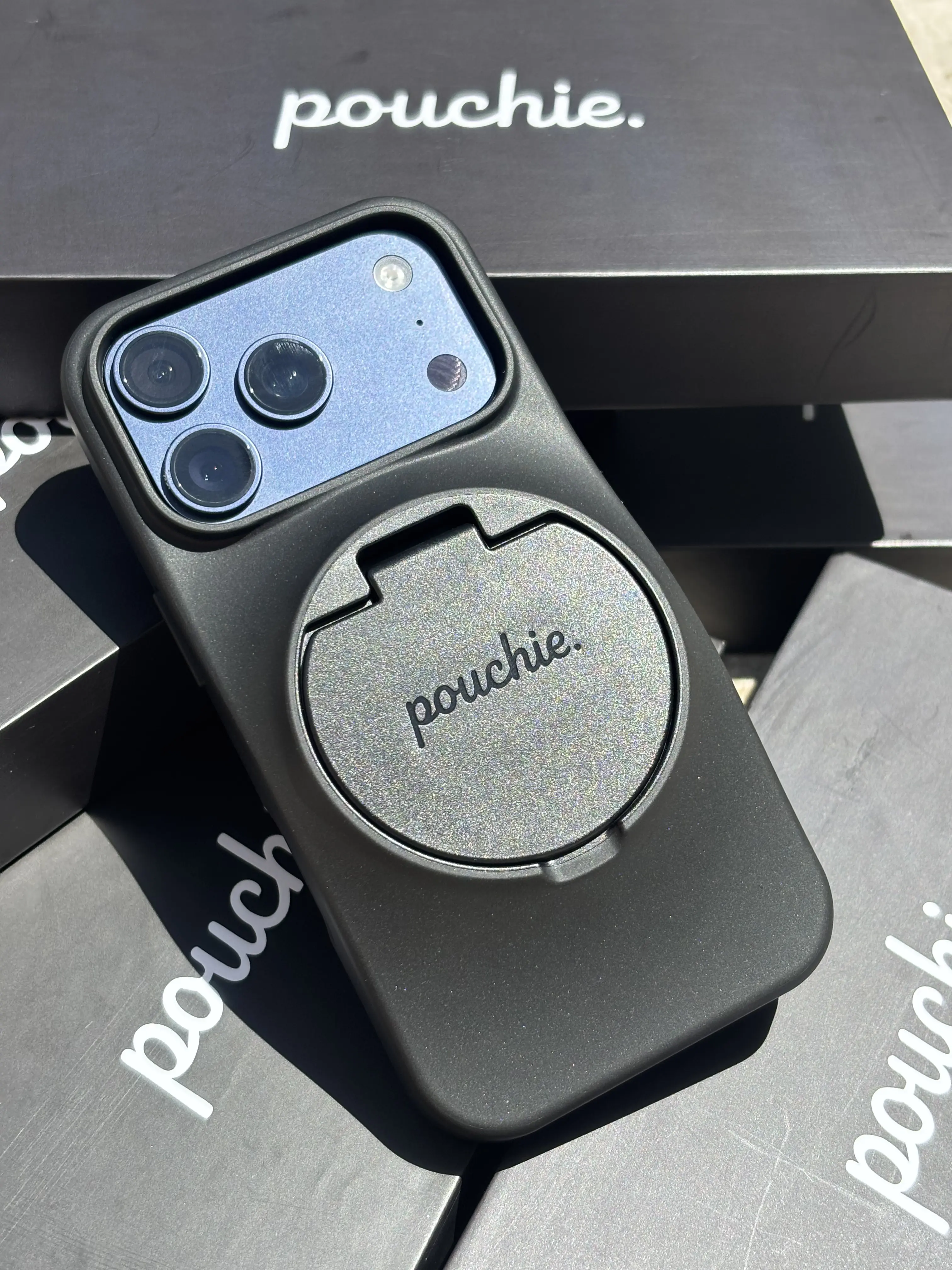Pouchie V1 - Compatible with Select Smartphone Models