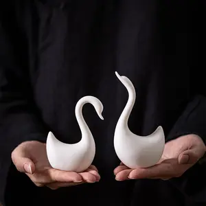 Creative Ceramic Swan Couple Ornaments, White Porcelain Tea Pet Ornaments For Tea Tables And Coffee Tables, Small Swan Ceramic Decorations
