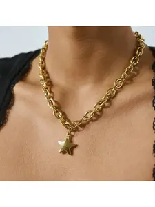 Stainless steel necklace - luxurious and exclusive, small-sized, five-pointed star titanium steel, non-fading, 18K gold jewelry, elegant and sophisticated for women.