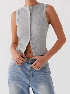 Women's Solid Button Vest Crop Tank Top, Casual Sleeveless Cropped Top for Daily Wear, Ladies Clothes for All Seasons