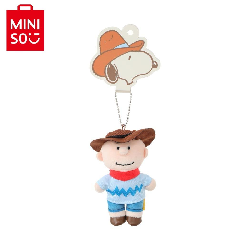 Snoopy Western Cowboy Series Plush Keychain, Cute Anime Bag Charm,Soft Material,Suitable for Bags,Fun Anime Merchandise and Collectible Gift for Fans