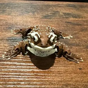 3D Printed Articulated Toad - Realistic Design with Detailed Features and Naturalistic Appearance