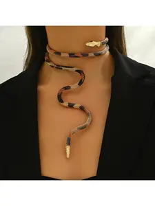 1 Piece New Snake Creative Jewelry Personalized Hot Iron Flexible Twisted Jewelry Bendable Snake Head Pendants Girl Women's Necklace