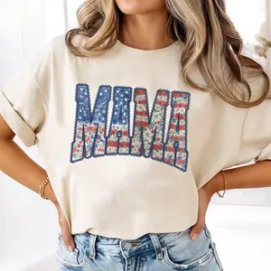 Comfort Colors Vintage USA Mama T-shirt, Retro Mama Floral Flag Graphic Tee, Patriotic Varsity Mom Gift, Pullover 4th of July T-Shirt Mother's Day