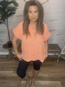 Zenana airflow button down