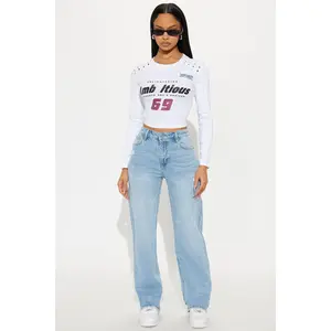 FASHION NOVA Women's 90s Classic Vintage Straight Leg Jeans - Light Wash