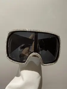 Rhinestone Decorated Flat Top Sunglasses (1 Pair), Street Style Large Frame Sunglasses for Everyday Use, Fashion Sunglasses for Men & Women, Trendy Beach Eyewear