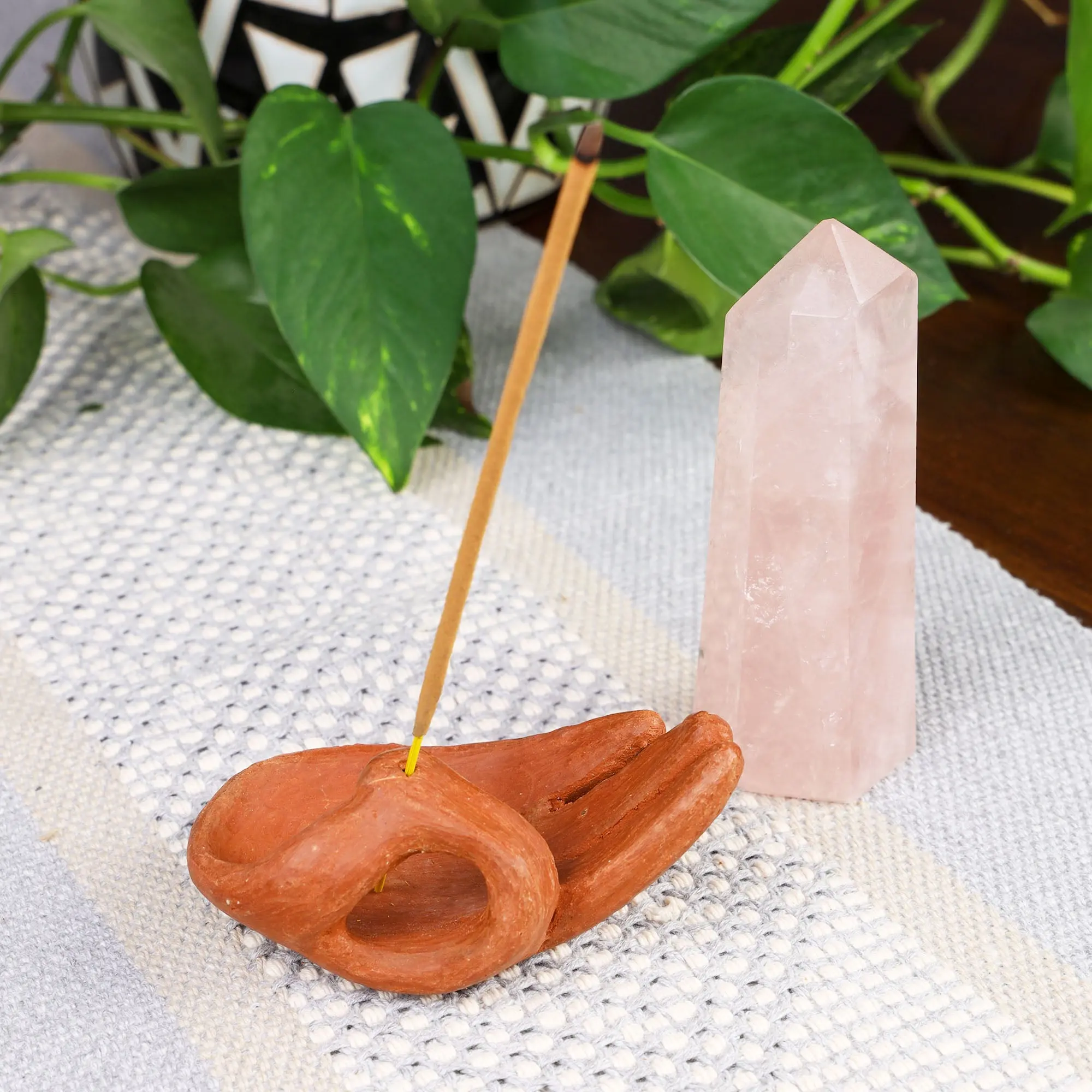 Dye-Free Ethnic Mexican Pottery Manita Hand Incense Holder - Handcrafted Red Clay, Soothing Home Fragrance Accessory, 2.5in Wide, 1.75in Tall, 4.5in Long, Unique Color Variations, Aromatherapy Indoor Home Supply