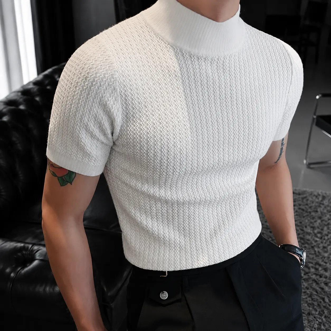 Men’s Wave Textured Knit Mock Neck T-Shirt, Slim Fit Short Sleeve Base Layer, Minimalist Summer Casual Top for Outdoor Travel, Weekend & Daily Wear