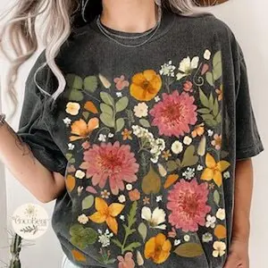 Vintage Pressed Flowers Comfort Colors Tshirt Boho Wildflowers Cottagecore Shirt Botanical Tee Pastel Floral Nature Shirt Garden Lover Gift Fit Top